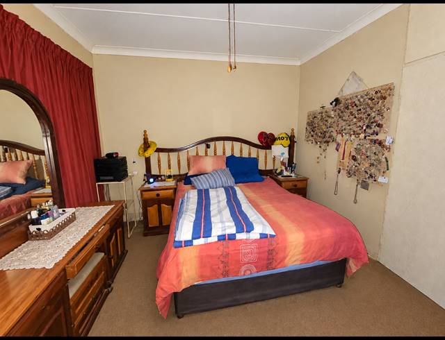 3 BEDROOM HOUSE FOR SALE IN THREE RIVERS